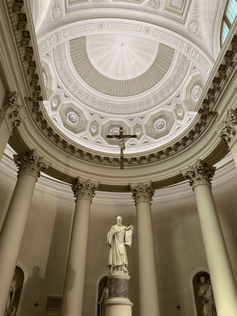 Estátua de São Marino