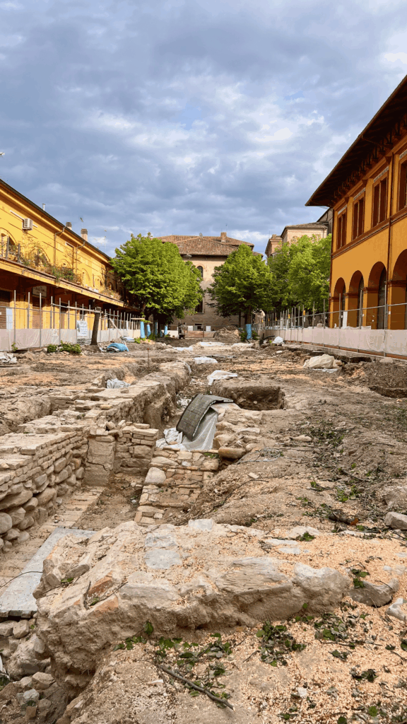 Sítio arqueológico da Basílica de Vitruvio