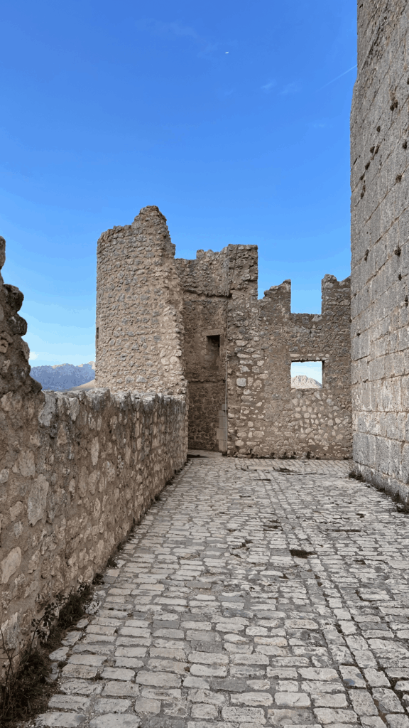 Dentro da fortaleza